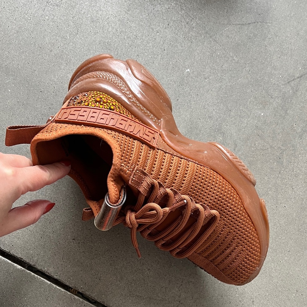 Steve Madden Maxima Sneakers - Picture 3 of 5